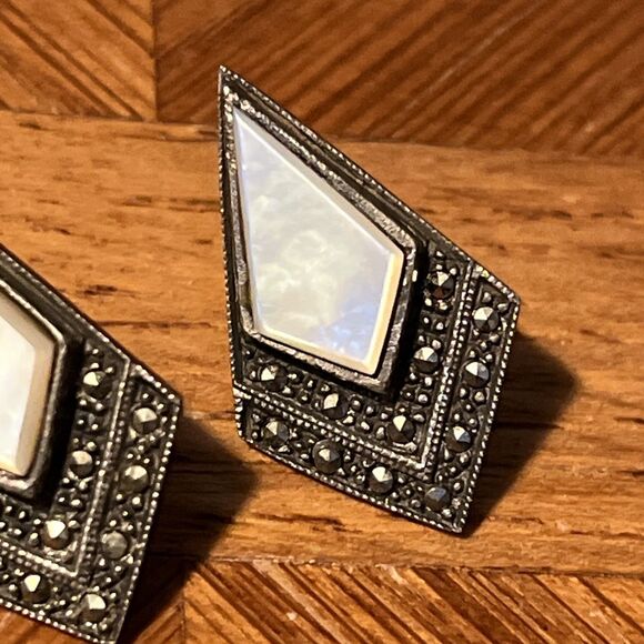 Vtg Art Deco Sterling 925 Marcasite Mother Of Pearl Post Pierced Earrings - Picture 3 of 6